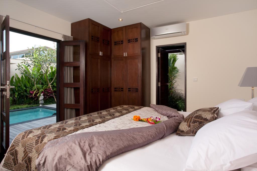 Elok Seminyak